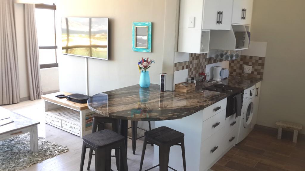 Apartment Island Views Cape Town Room photo